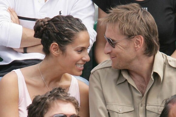 Elisa Tovati et son mari Sébastien Saussez à Roland Garros en 2006.
Elisa Tovati a donné naissance le 1er mars 2012 à son deuxième enfant, issu de son mariage avec Sébastien Saussez. Un petit Leo.