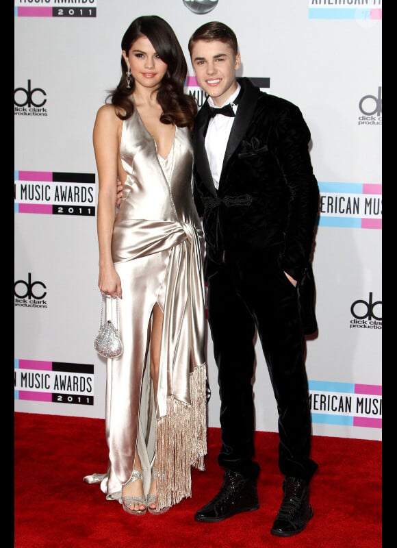 Justin Bieber et Selena Gomez à Los Angeles, en novembre 2011