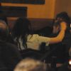Robert Pattinson et Kristen Stewart à Paris au restaurant Sardegna a Tavola le 3 mars 2012 : ils affichent une belle complicité