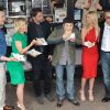 Chris Klein, Mena Suvari, Seann William Scott, Jason Biggs, Tara Reid et Eugene Levy viennent s'amuser pour présenter American Pie 4 à Sydney, le 6 mars 2012.