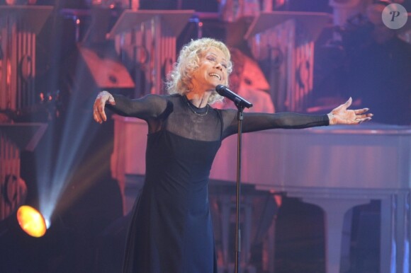 Isabelle Aubret lors de l'enregistrement de l'émission Les Années Bonheur le 6 mars 2012 - diffusion le 17 mars sur France 2