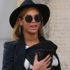 Beyoncé Knowles en forme dans les rues de New York avec sa fille Blue Ivy. Le 12 mars 2012