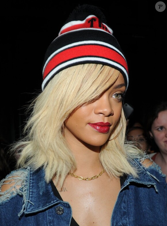 La superbe Rihanna à la sortie du restaurant Emilio's Ballato à New York, le 13 mars 2012.