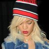 Rihanna, chevelure blonde sous un bonnet Trapstar, est repérée à la sortie du restaurant Emilio's Ballato à New York, le 13 mars 2012.
