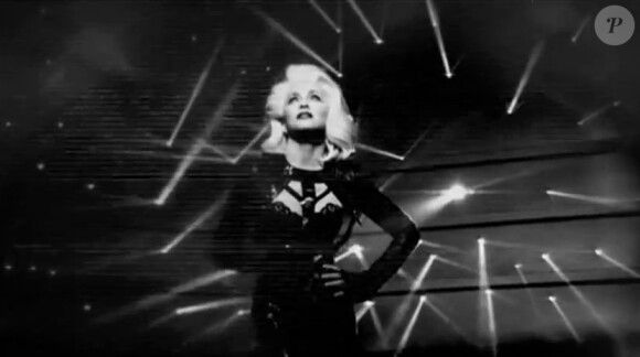 Image extraite du clip Girl Gone Wild réalisé par Mert and Marcus pour Madonna, mars 2012.