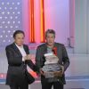 Michel Drucker et Alain Chabat lors de l'enregistrement de Vivement dimanche le 21 mars 2012 (diffusion sur France 2 le 25 mars)
