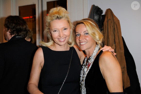 Isabelle Alexis et Olivia Zeltner Munz lors du Prix Bel Ami à l'hôtel Bel Ami le 22 mars 2012 à Paris 