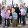 Maxima des Pays-Bas participait en tant qu'invitée d'honneur au 56e Boomfeestdag, le Festival néerlandais de l'arbre qui voit des écoliers de tout le pays planter des arbres, à Oeffelte, le 21 mars 2012. Le même jour, elle assistait également aux funérailles des enfants de Lommel, en Belgique, puis, le lendemain, à celles à Louvain.