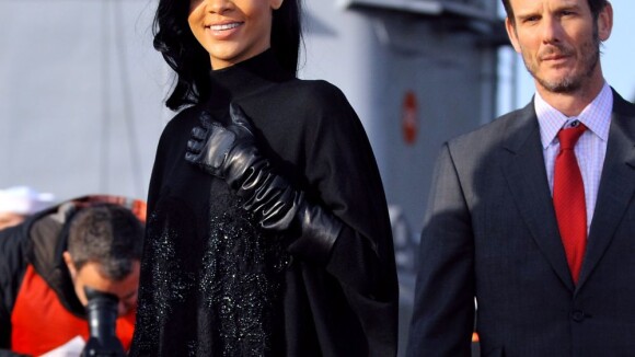 Rihanna : Beauté brune et lookée pour faire chavirer le Japon