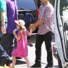 Exclusif : Le 1er avril 2012, Katie Holmes ravissante avec son mari Tom Cruise, leur petite Suri, les grands-parents et le fils aîné de Tom, Connor.