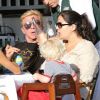 Boris Becker, sa femme Lilly Kerssenberg et leur petit Amadeus le 9 avril 2012 à Miami