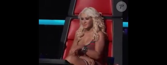 Christina Aguilera sur le plateau de The Voice, le 16 avril 2012.