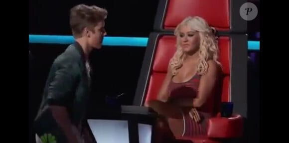 Christina Aguilera et Justin Bieber sur le plateau de The Voice.