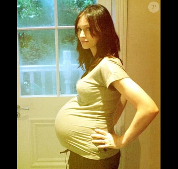 Sophie Ellis-Bextor, photo postée sur son Twitter le 24 avril 2012, à la veille de son accouchement ! Un petit Ray Holiday a rejoint la famille !
