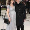 Sophie Ellis-Bextor enceinte et son mari Richard Jones le 20 février 2012 à Londres