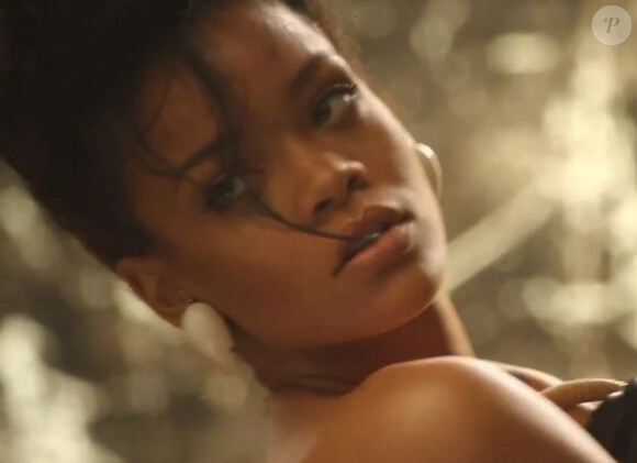 Rihanna sur le tournage de son clip Where Have You Been.