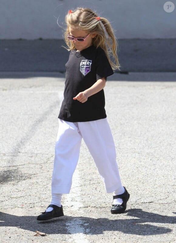 Violet, la fille de Jennifer Garner et Ben Affleck à Santa Monica, le 27 avril 2012.