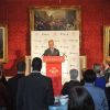 Le prince Charles donnait le 2 mai 2012 au palais St. James une réception en l'honneur de sa fondation le Prince's Trust, et tout particulièrement en l'honneur des bénéficiaires du programme ''xl''.