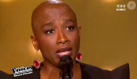Prestation de Dominique dans The Voice, samedi 5 mai 2012 sur TF1