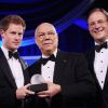 Le prince Harry récompensé à Washington par Atlantic Council pour son travail humanitaire, le 7 mai 2012.