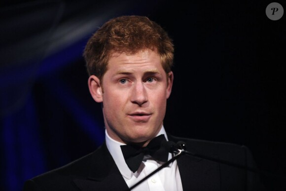 Le prince Harry a été récompensé à Washington par Atlantic Council pour son travail humanitaire, le 7 mai 2012.