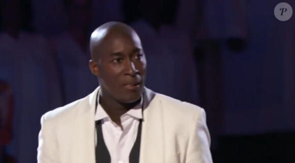 Jermaine Paul durant la finale de The Voice US, sur NBC, les 7 et 8 mai 2012.