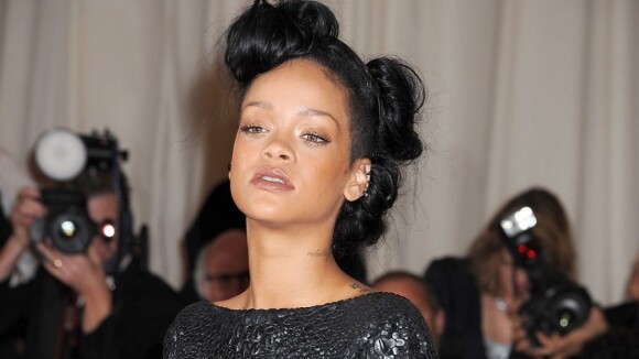 Rihanna : Un malaise, une perfusion et une rehab pour gérer sa vie folle ?