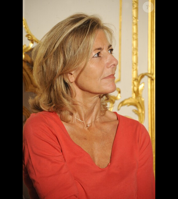 Claire Chazal lors de la conférence de presse pour le lancement de la troisième édition de La flamme Marie Claire, à Paris, le 10 mai 2012