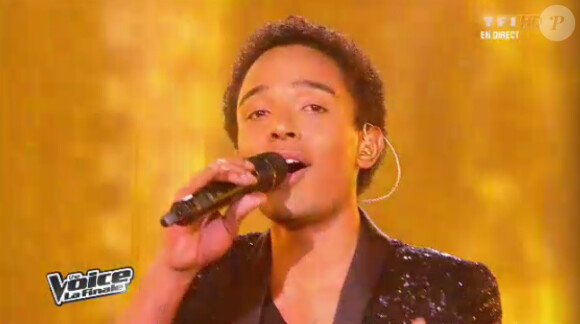 Stephan Rizon chante Think d'Aretha Franklin le samedi 12 mai 2012 dans The Voice