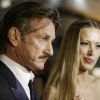 Sean Penn et Petra Nemcova sont venus représenter leurs associations respectives lors de la soirée "Carnaval d'Haïti", qui a permis de récolter plus d'un million d'euros. Cannes, le 18 mai 2012.