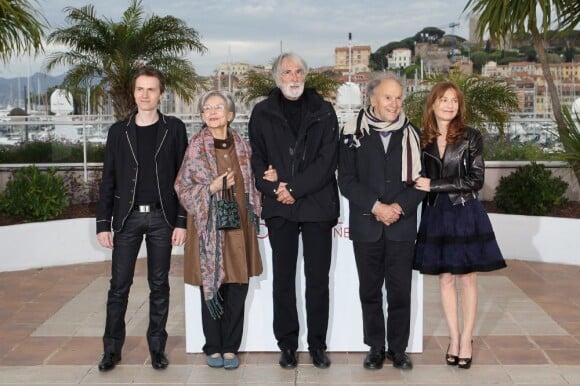 Alexandre Tharaud, Emmanuelle Riva, Michael Haneke, Jean-Louis Trintignant et Isabelle Huppert lors du photocall de Amour, durant le Festival de Cannes le 20 mai 2012