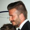 David Beckham et son fils Brooklyn, complices, le 20 mai 2012 lors du 27e anniversaire du Sports Spectacular donné en l'honneur du Cedars Sinai au Hyatt Regency de Los Angeles