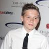 Brooklyn, fils de David Beckham, légèrement crispé lors du 27e anniversaire du Sports Spectacular donné au Hyatt Regency de Los Angeles pour l'institut de recherche génétique du Cedars Sinai le 20 mai 2012