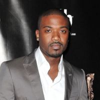 Whitney Houston : Son ami Ray J hospitalisé après une dispute avec les Houston