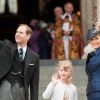 Le prince Edward et la comtesse Sophie de Wessex avec leur fille Lady Louise Windsor.
La reine Elizabeth a été honorée par une messe conduite par l'archevêque Rowan Williams en la cathédrale Saint Paul de Londres, au matin du mardi 5 juin 2012, à l'occasion de son jubilé de diamant célébrant 60 ans de règne. Outre des personnalités politiques et des représentants du milieu associatif, les membres de la famille royale étaient présents, dont une Kate Middleton parfaite en Alexander McQueen.
