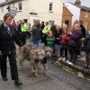 Les chiens du chanteur aux obsèques de Robin Gibb à Thame le 7 juin 2012.