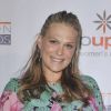 Molly Sims enceinte lors de la soirée The Step Up Women's Networks' au Beverly Hilton Hotel de Beverly Hills à Los Angeles le vendredi 8 juin 2012