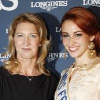Steffi Graf, en célibataire, brille aux côtés de Miss France et Elisa Tovati