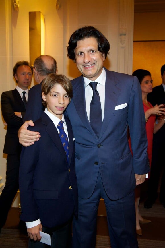L'homme d'affaires Robert Agostinelli et son fils lors du Déjeuner Pères & Fils, au Taillevent, à Paris, le mardi 12 juin 2012.