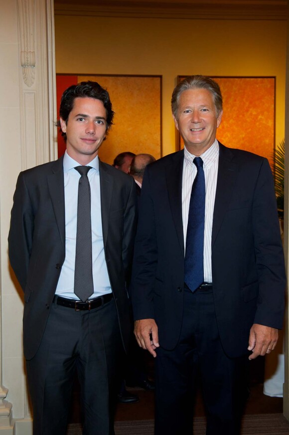 Pierre Dhostel et son fils Franklin Bellemare lors du Déjeuner Pères & Fils, au Taillevent, à Paris, le mardi 12 juin 2012.