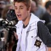 Justin Bieber donne un concert au Rockefeller Center à New York, le 15 juin 2012.