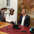 Yannick Noah et Guy Forget lors de leur audition par une commission d'enquête du Sénat sur l'évasion fiscale à Paris le 19 juin 2012