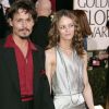 Glamour toujours sur le tapis rouge : Vanessa Paradis et Johnny Depp en 2006 lors des Golden Globes