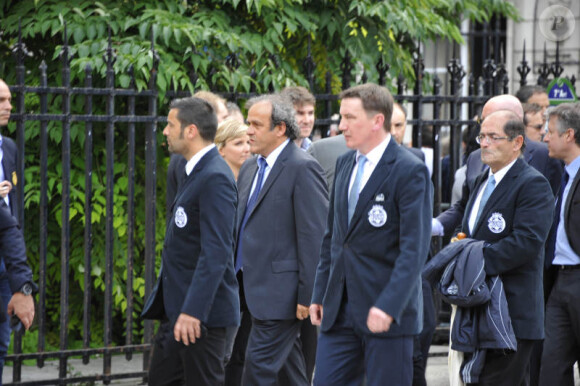Michel Platini lors des obsèques de Thierry Roland le 21 juin 2012 en l'église Sainte-Clotilde à Paris