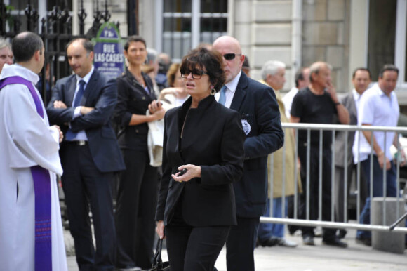 Anne Cassel lors des obsèques de Thierry Roland le 21 juin 2012 en l'église Sainte-Clotilde à Paris