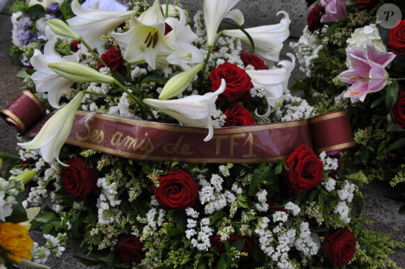 Les obsèques de Thierry Roland se sont déroulées le 21 juin 2012 en l'église Sainte-Clotilde à Paris