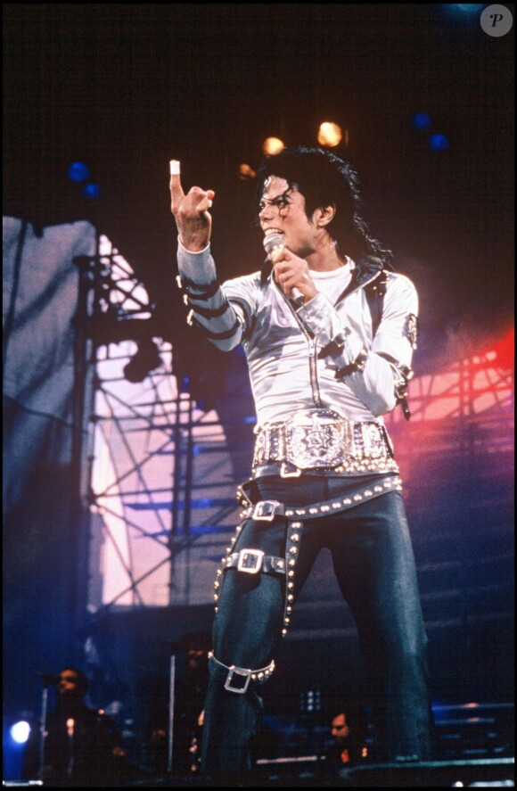 Michael Jackson en concert à Cork (Irlande) pour le Bad Tour, fin juillet 1988.