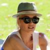 Gwen Stefani passe du bon temps au Coldwater Canyon Park en compagnie de ses deux fils. Beverly Hills, le 26 juin 2012.