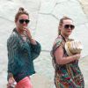 Hilary Duff et sa soeur Haylie Duff s'offrent un break à Mexico, le mardi 26 juin 2012.