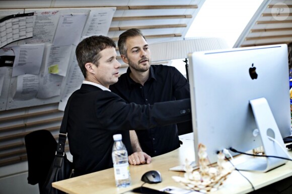 Le prince Frederik de Danemark était le 27 juin 2012 le rédacteur en chef événement du quotidien gratuit MetroXpress, pour un numéro spécial Jeux olympiques de Londres.
